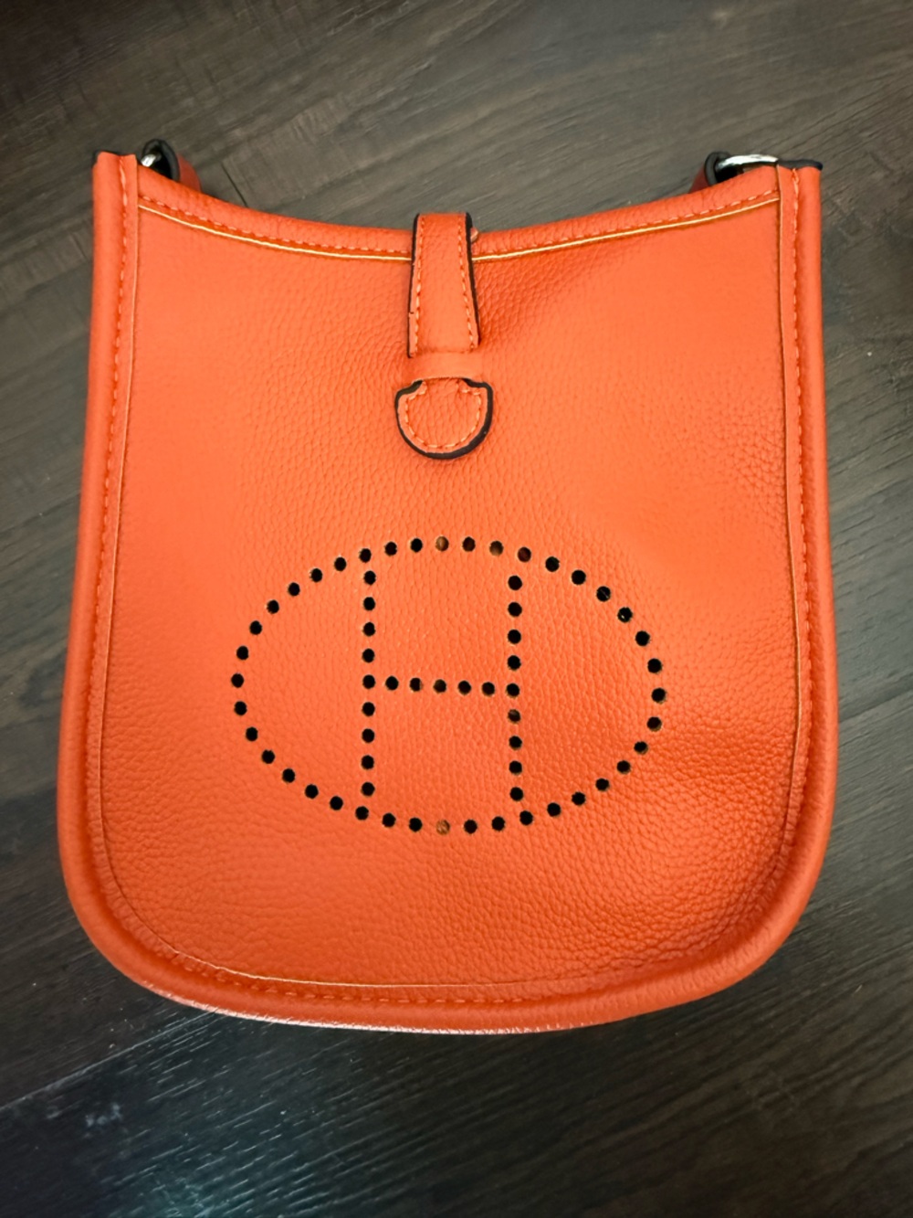Crossbody/Shoulder bag with H design - Orange